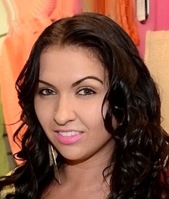 Rebecca La'Ren Facial