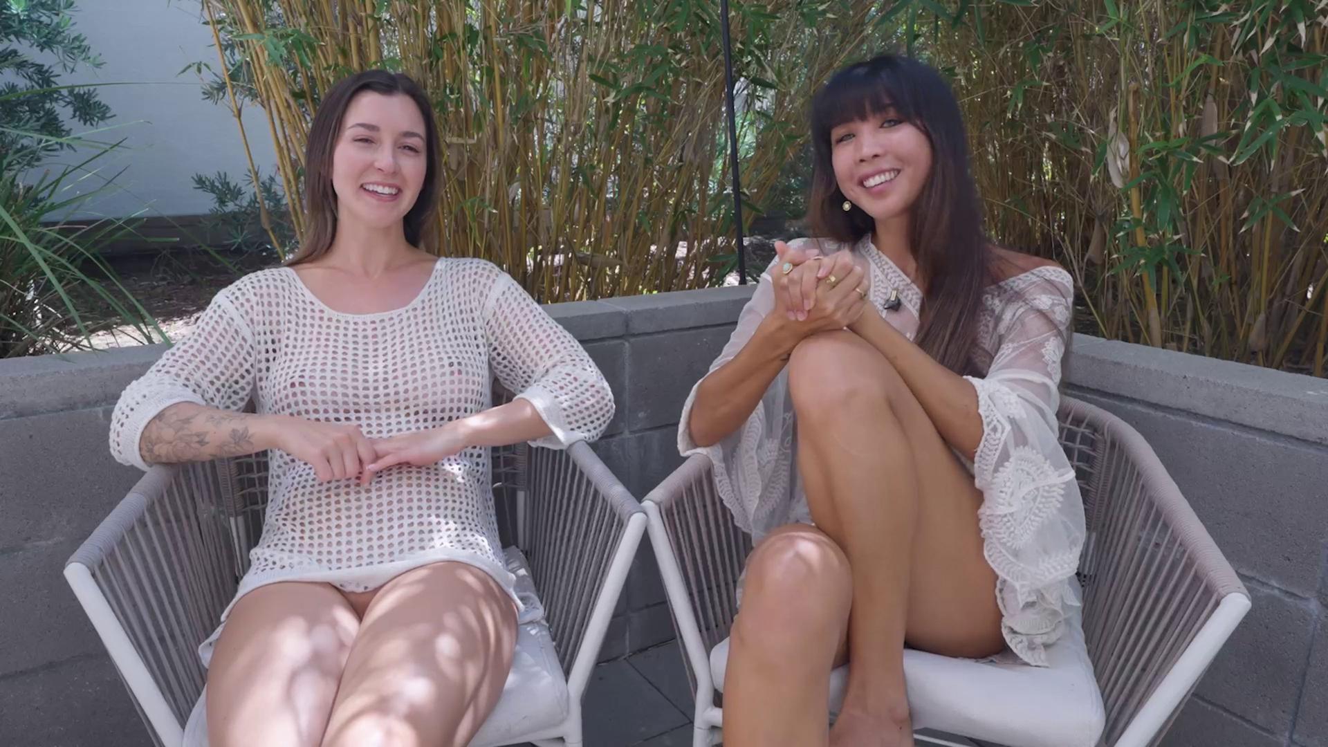 Flashing Emma & Daring Kiara: Interview