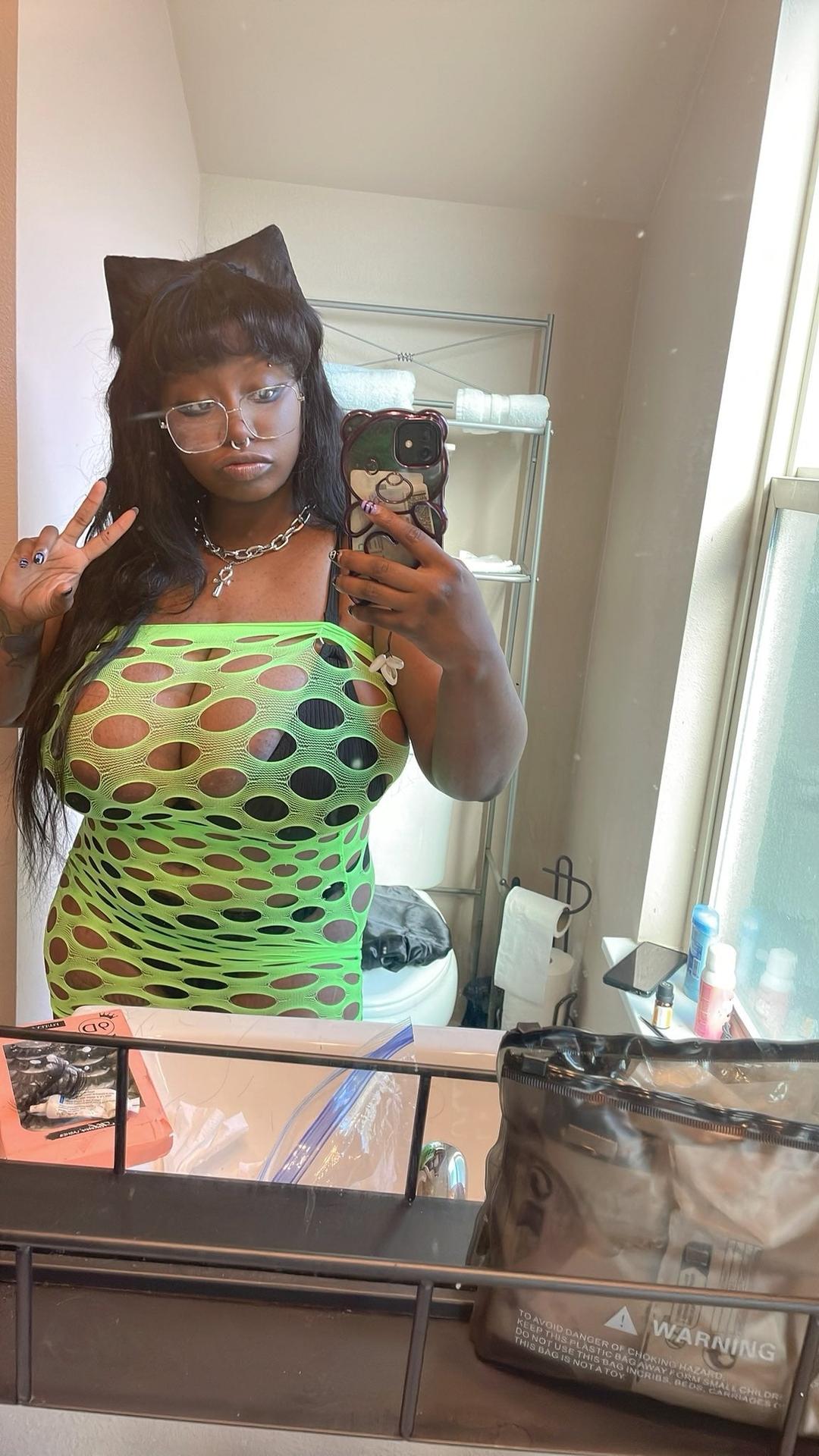 September Mercury Face Fuck