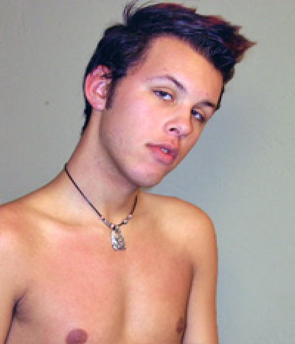 Angel Reau Helix Studios