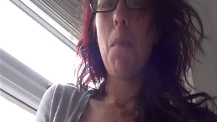 Bouncing milky tits become thirsty work