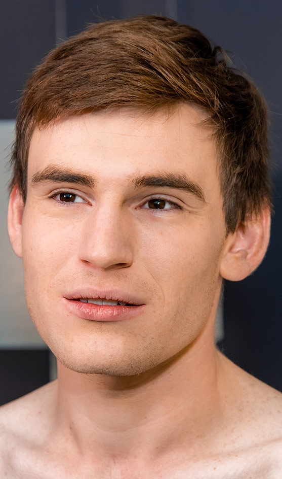 Lucas Bouvier Fessée