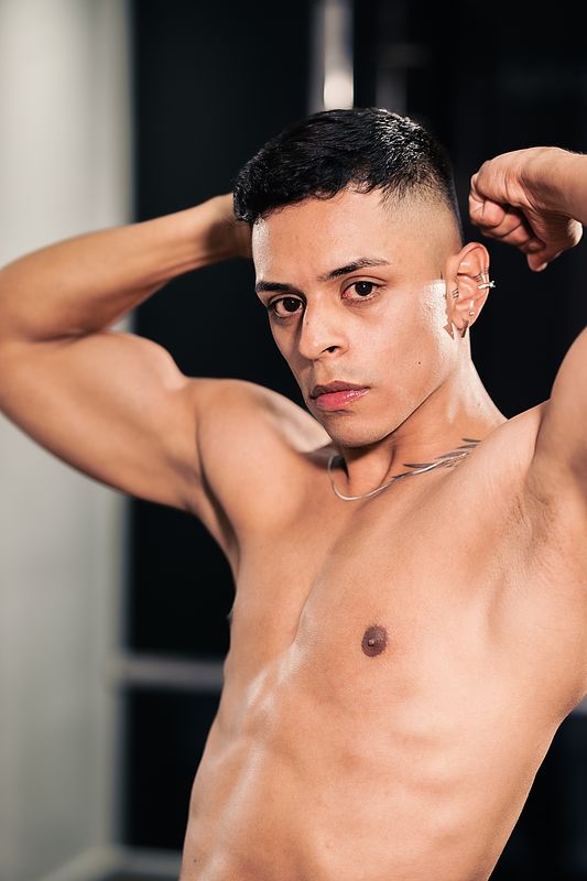 Roman Rush Masturbation