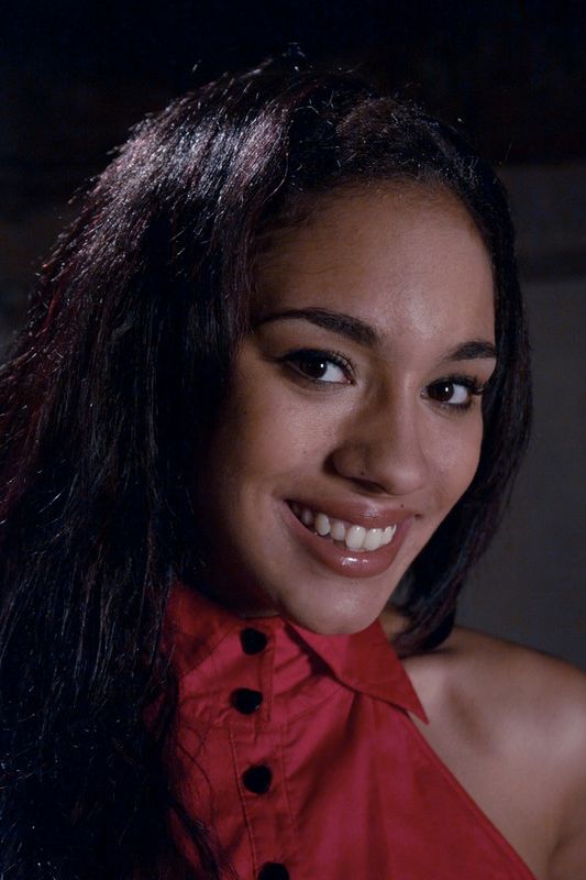 Photo HD Alicia Tease - 2