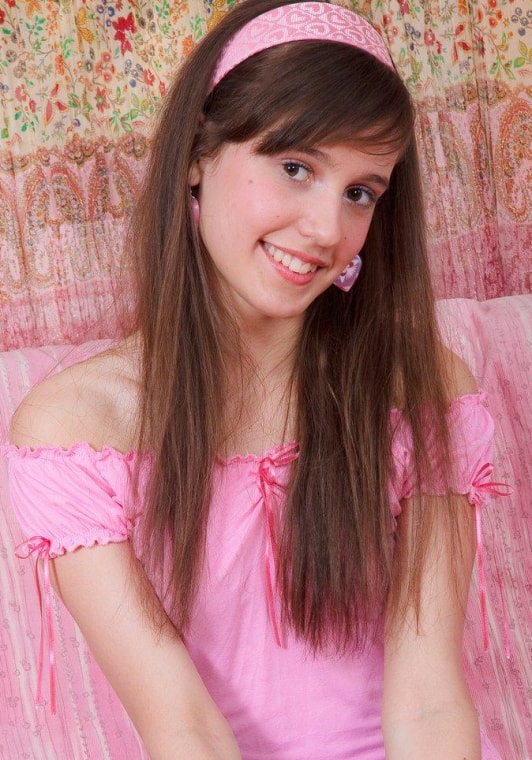 Photo HD Tiny Tyler - 9