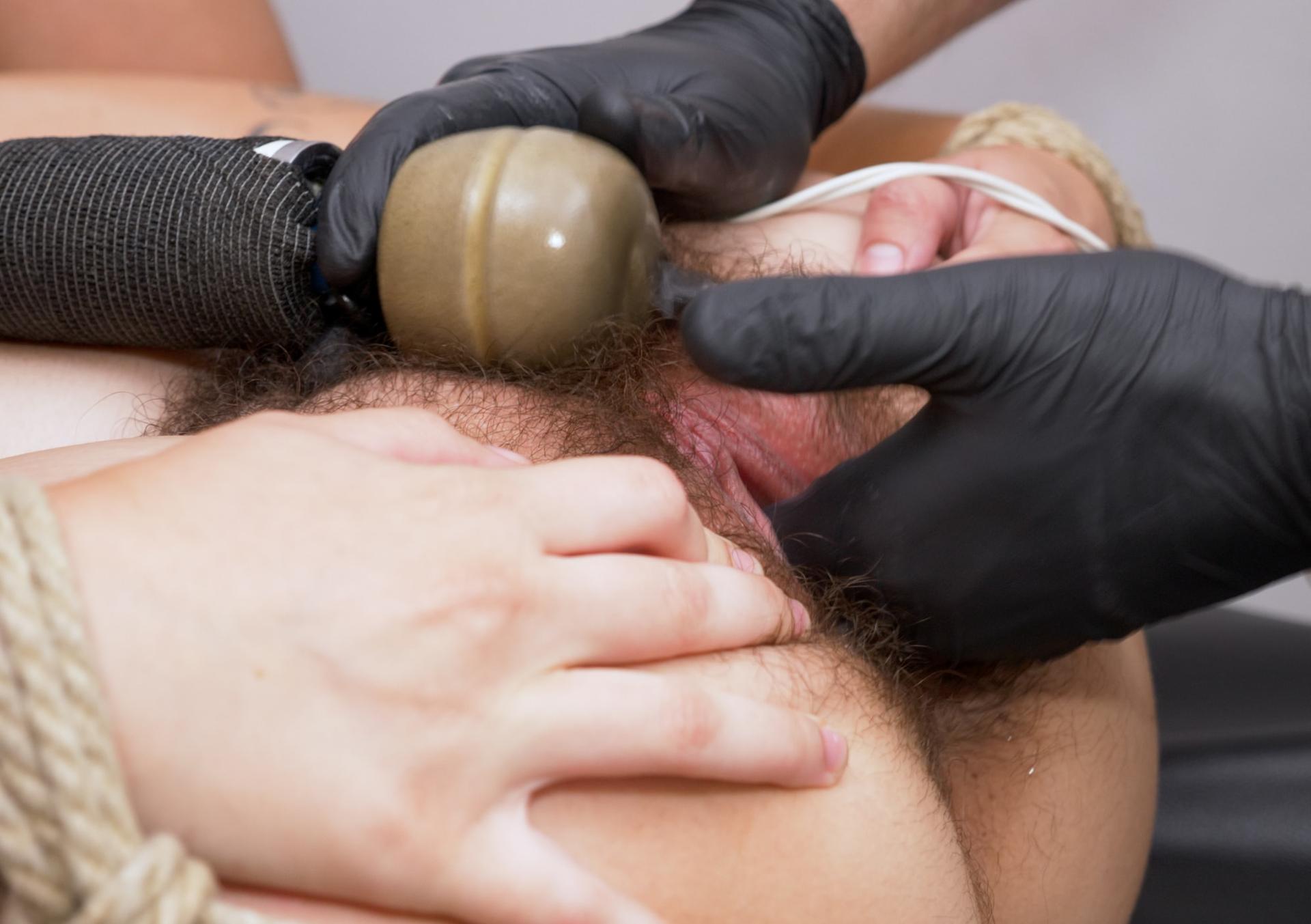 Dungeon Sessions: Chloe Kreams part 2