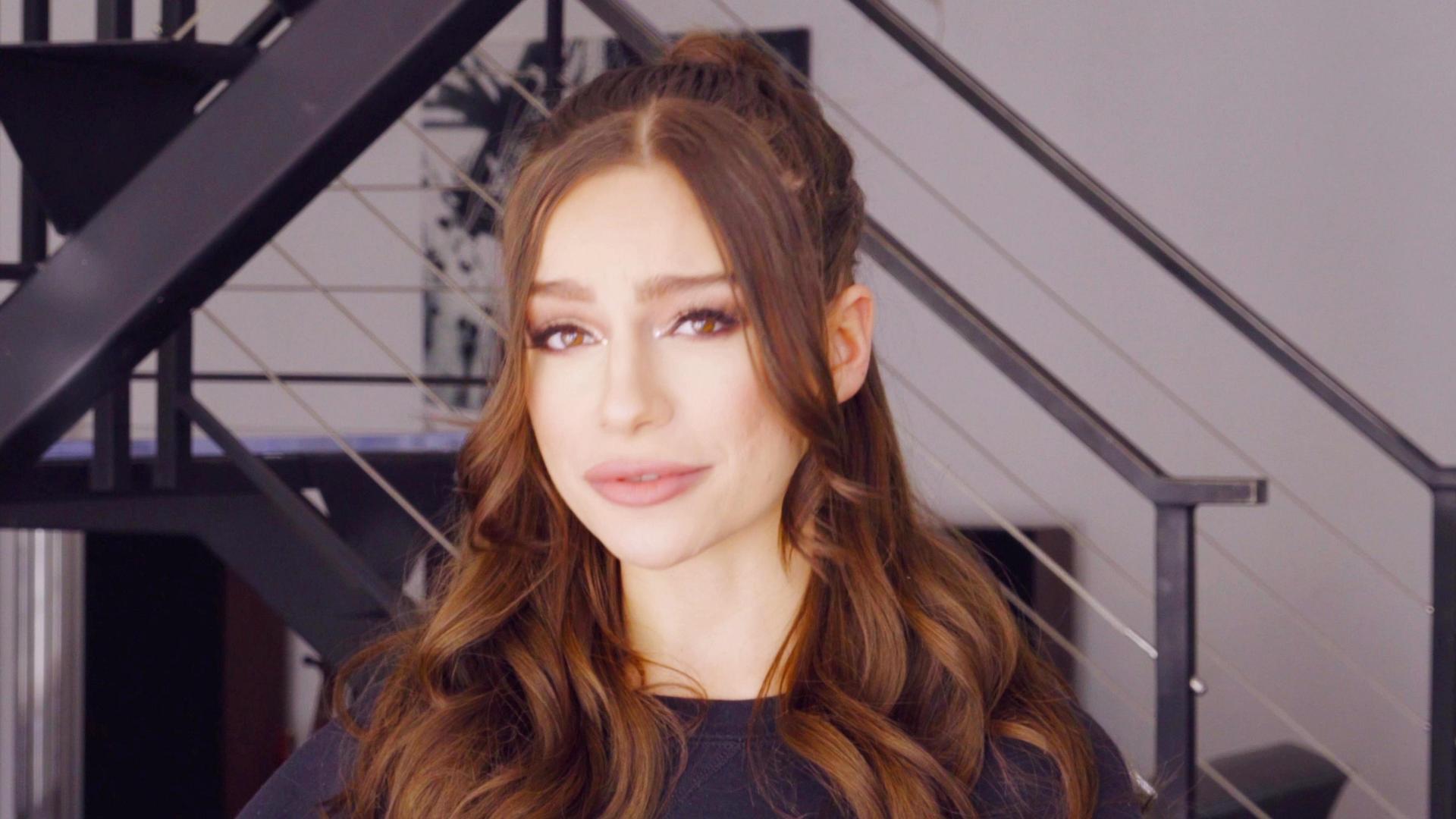 April Olsen lets us deep inside behind the scenes!