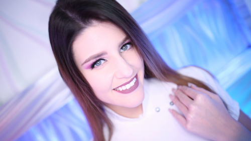 Michele James Giving a Blowjob and Swallowing a Hot Load