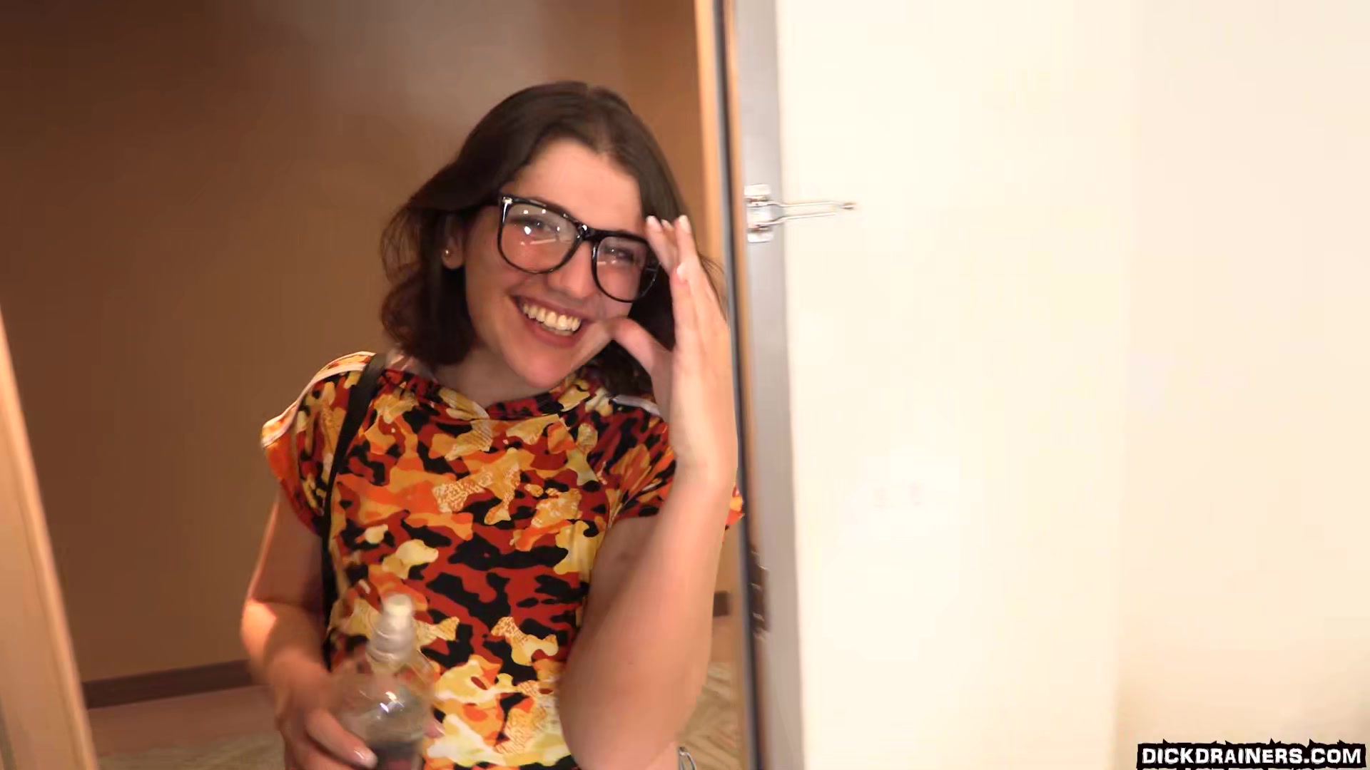 Nerdy PAWG Teen's Rap Music Video Audition!