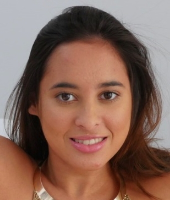 Sofia Nova Gorge profonde