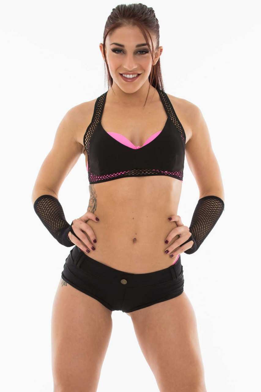 Photo HD Mischa Brooks - 10