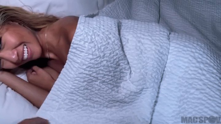 Petite Asian Teen 18+ Creampie By Big Dick