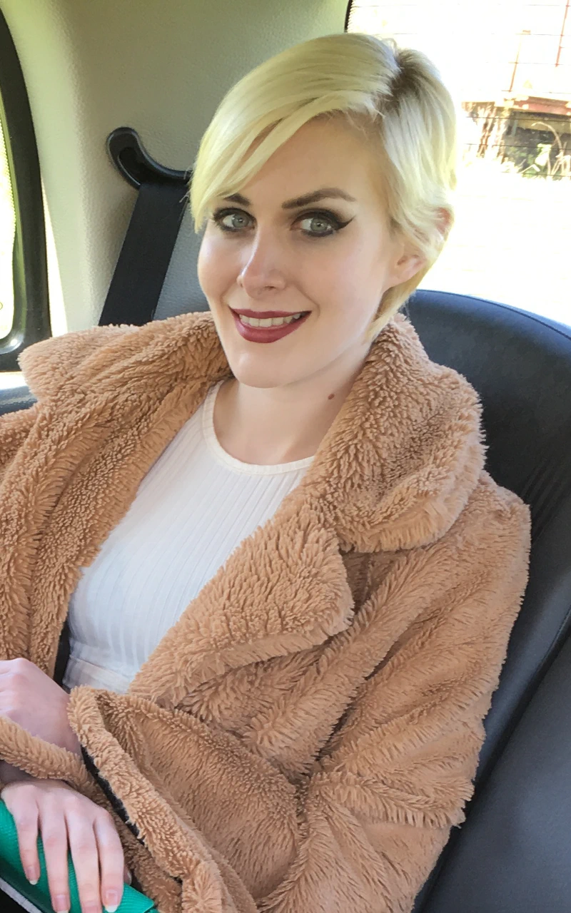 Daisy Delicious Anulingus