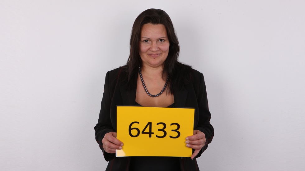 Renata (6433)