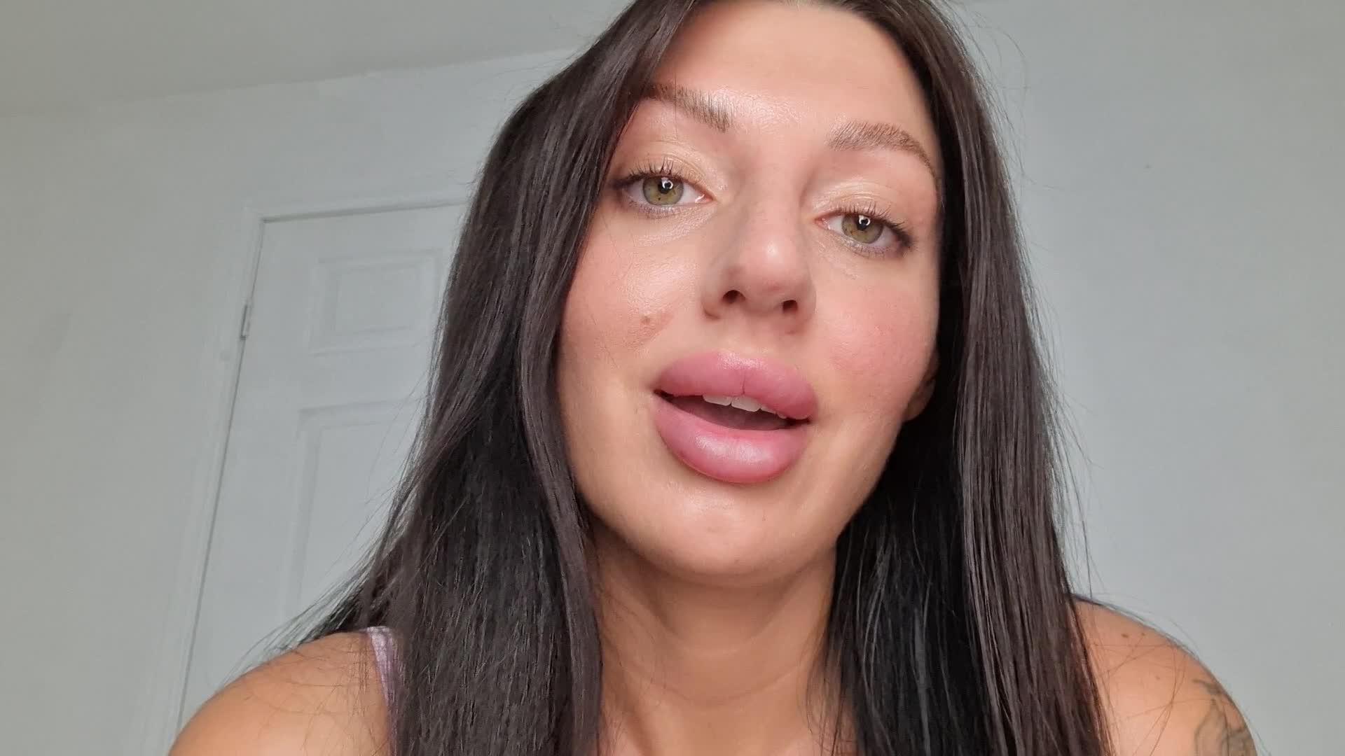 She's Cheating on You, Cuck!