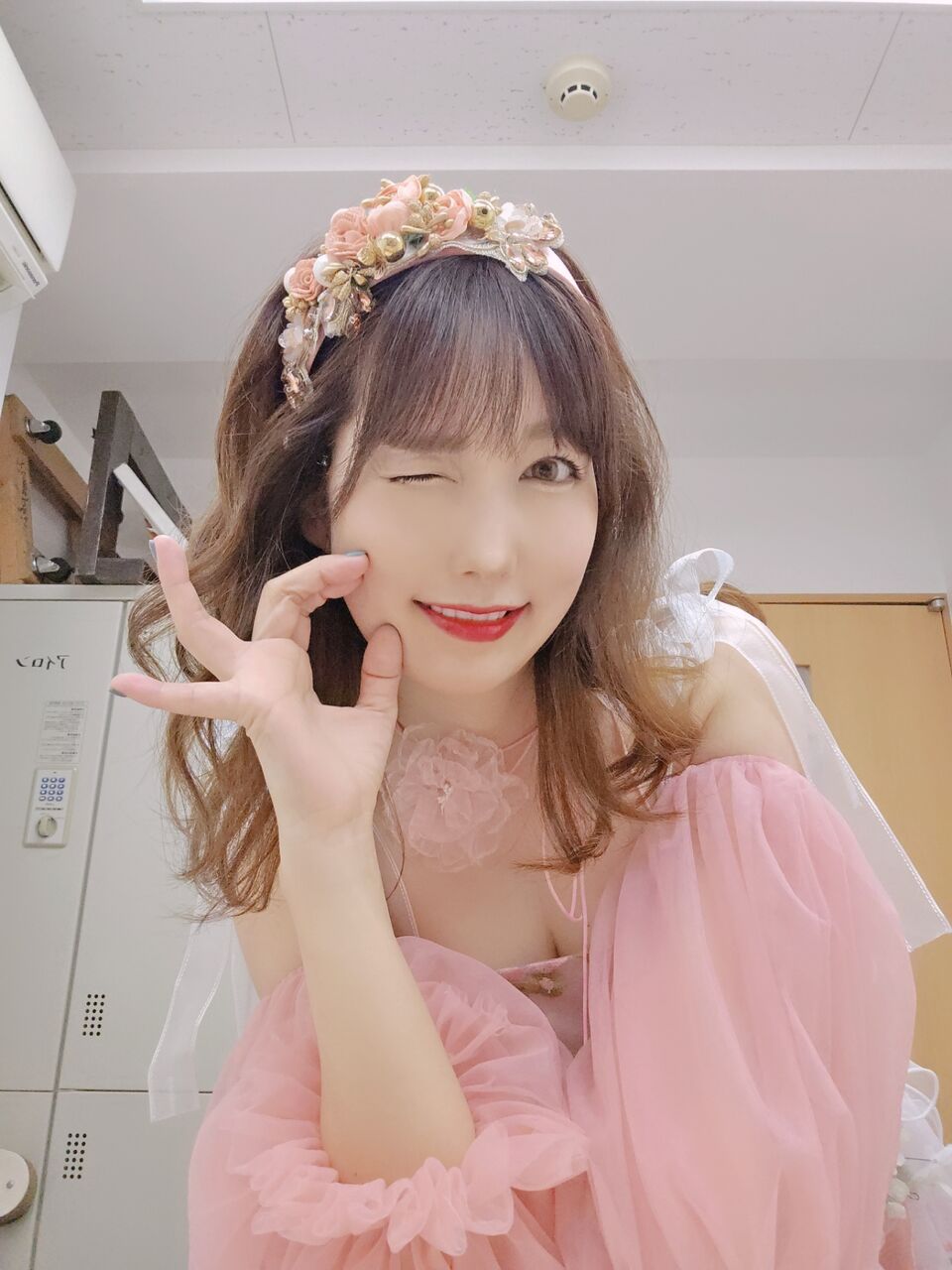 Photo HD Shiori Tokunaga - 6