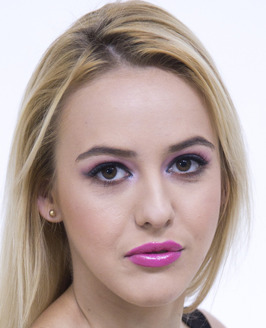 Photo HD Daisy Duke - 4