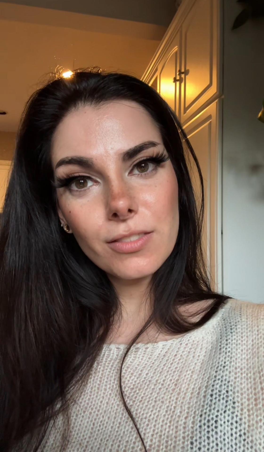 Goddess Farrah Pegging