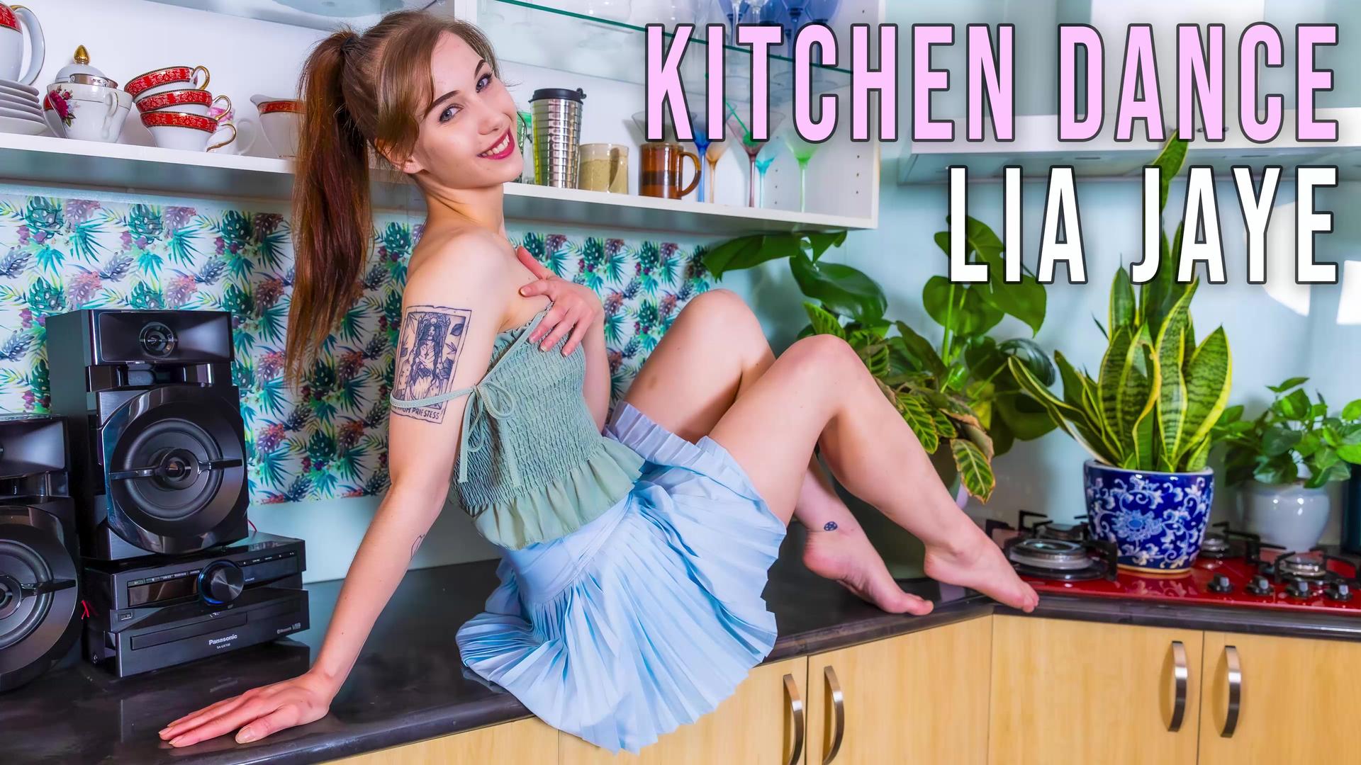 Lia Jaye - Kitchen Dance
