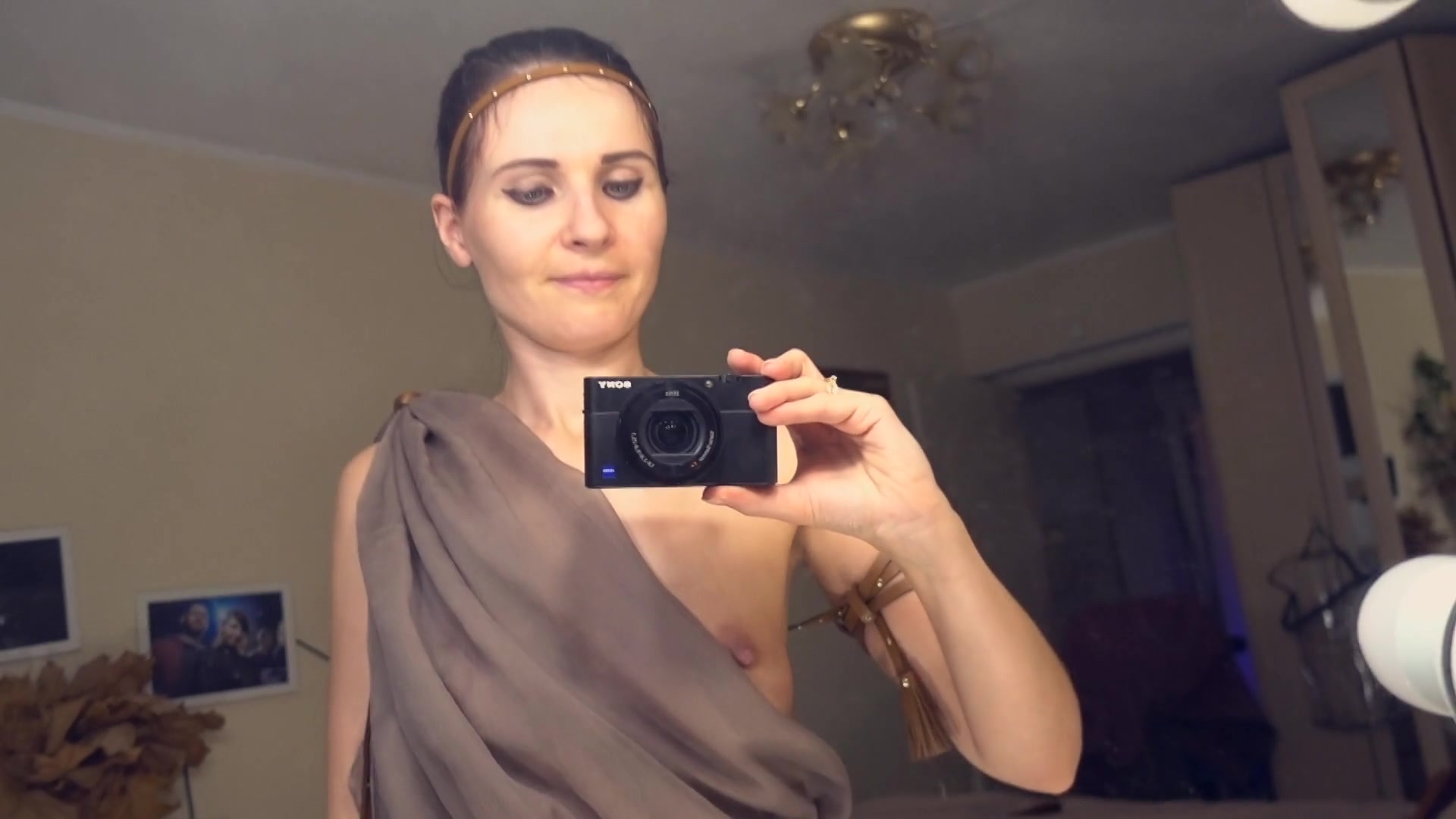 I've done the costume for the welcome job!