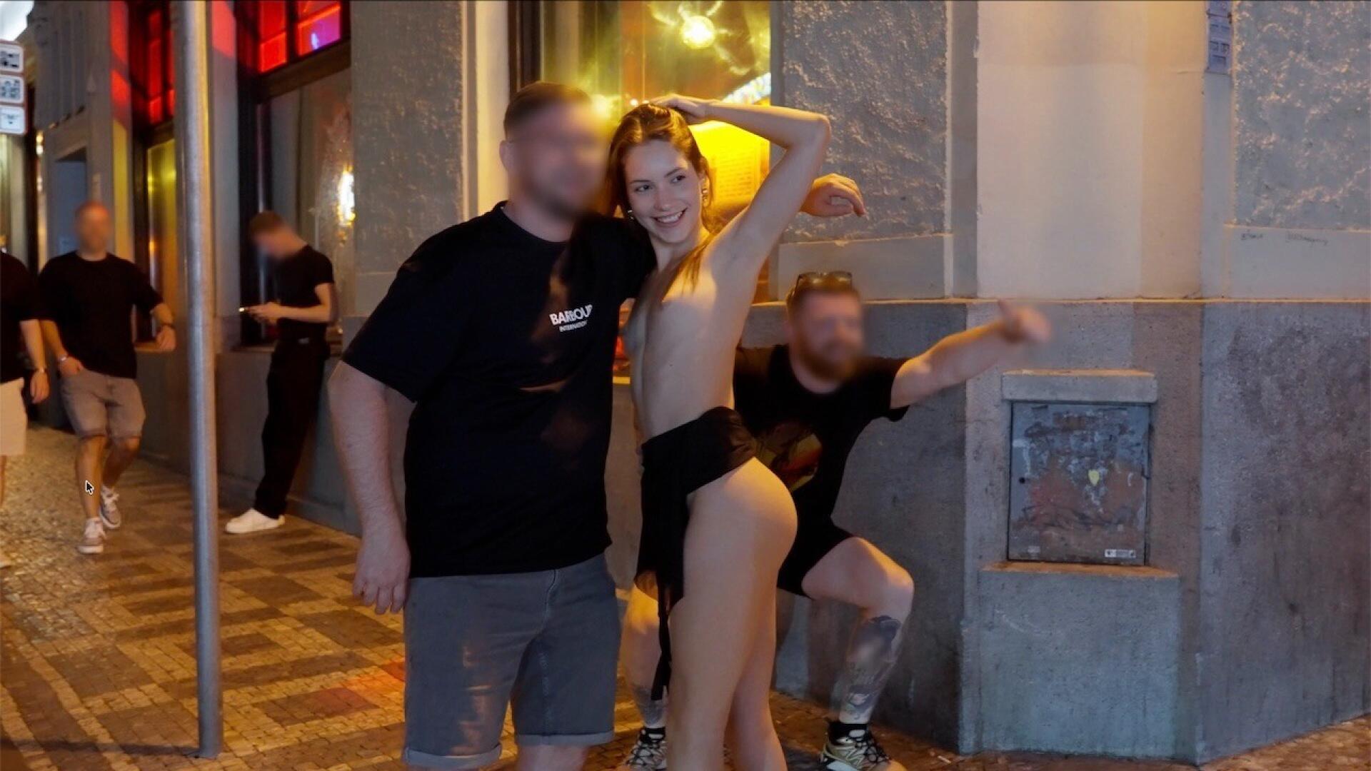 Meet Hareniks