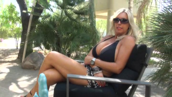 Bikini Weenie