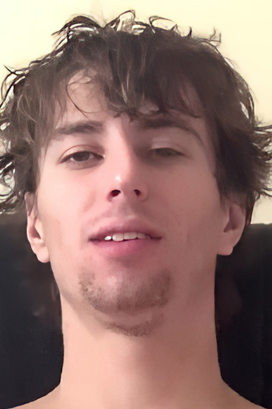 Jake Gelato Branlette