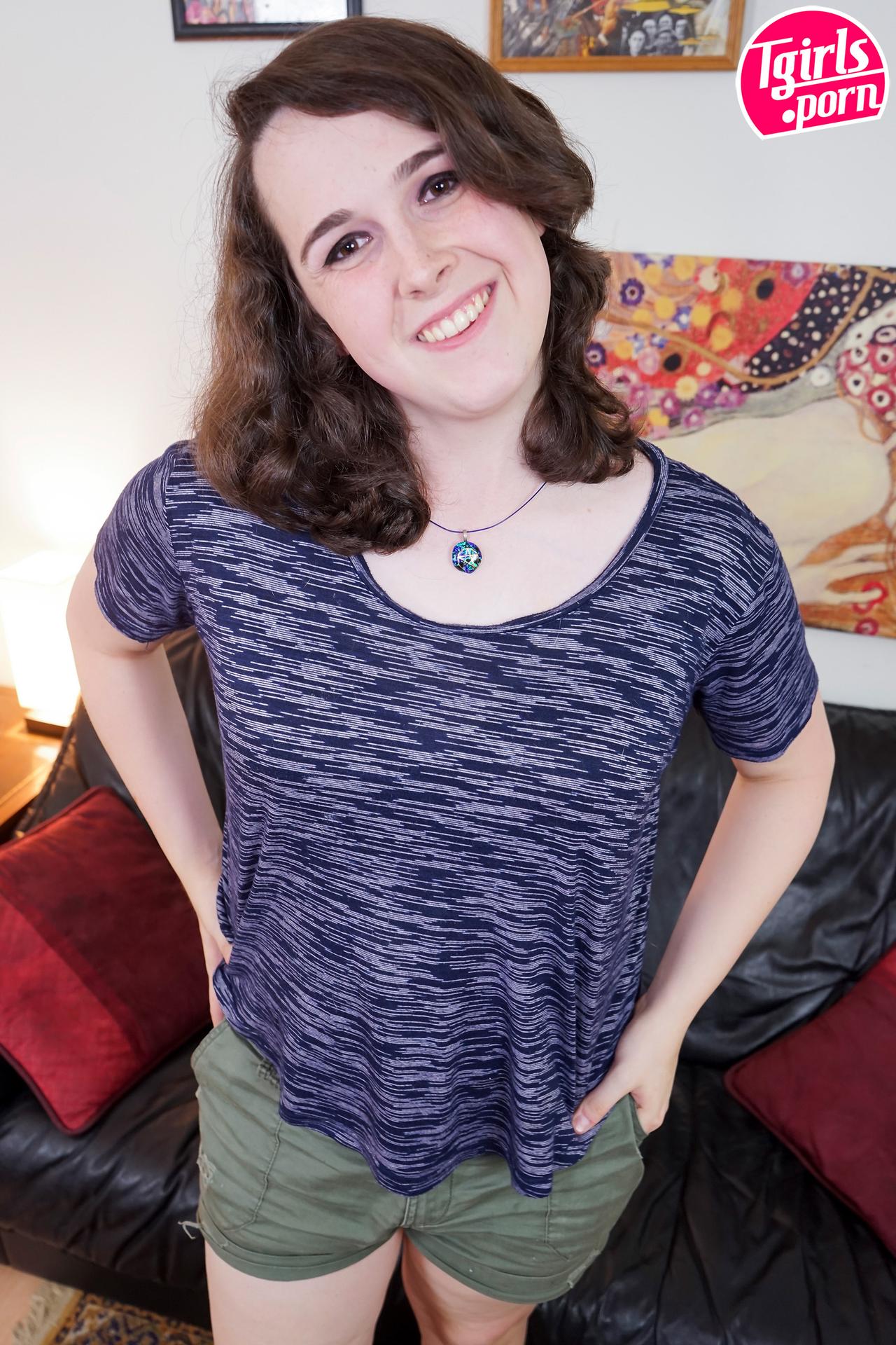 Plushy Dolly Tgirls.porn