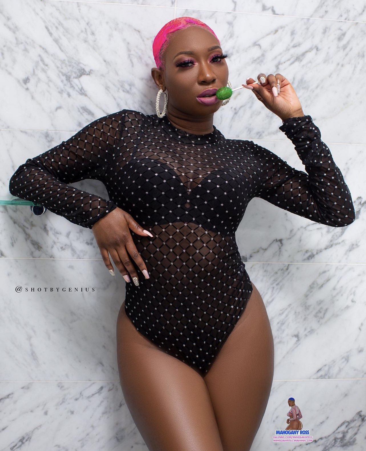 Photo HD Mahogany Ross - 2