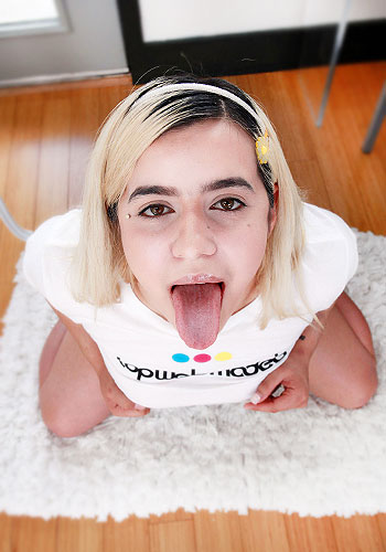 Ivonna Winter Fessée