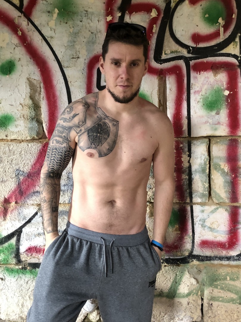 Johnny Carreto Gorge profonde