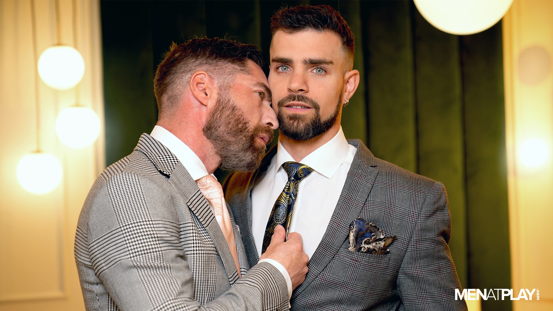 Businessmen Casual Hookup