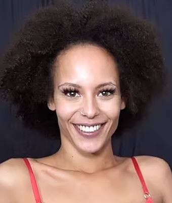 Lia Amalia Anulingus