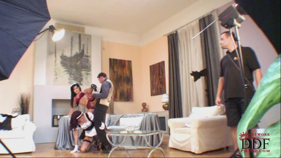 The French get flustered with lust!