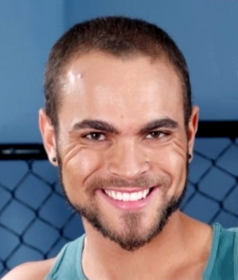 Photo HD Brock Avery - 7