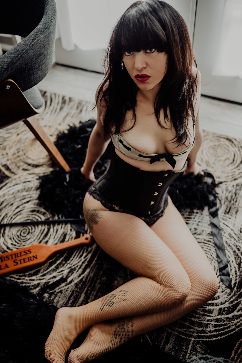 Photo HD Lady Lila Stern - 2