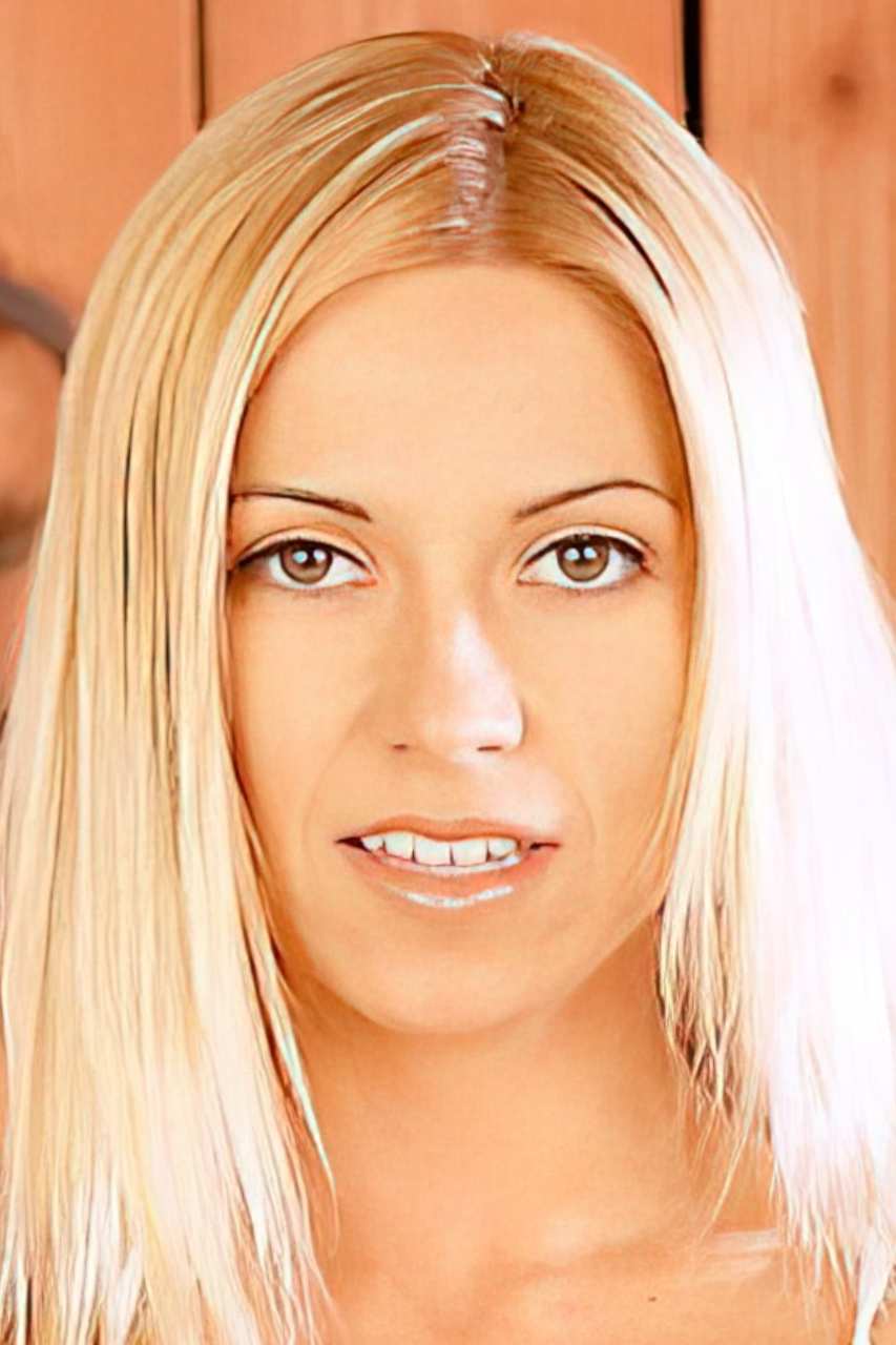 Photo HD Allysin Chaynes - 2