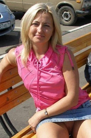 Georgina Forbes Hot Legs and Feet