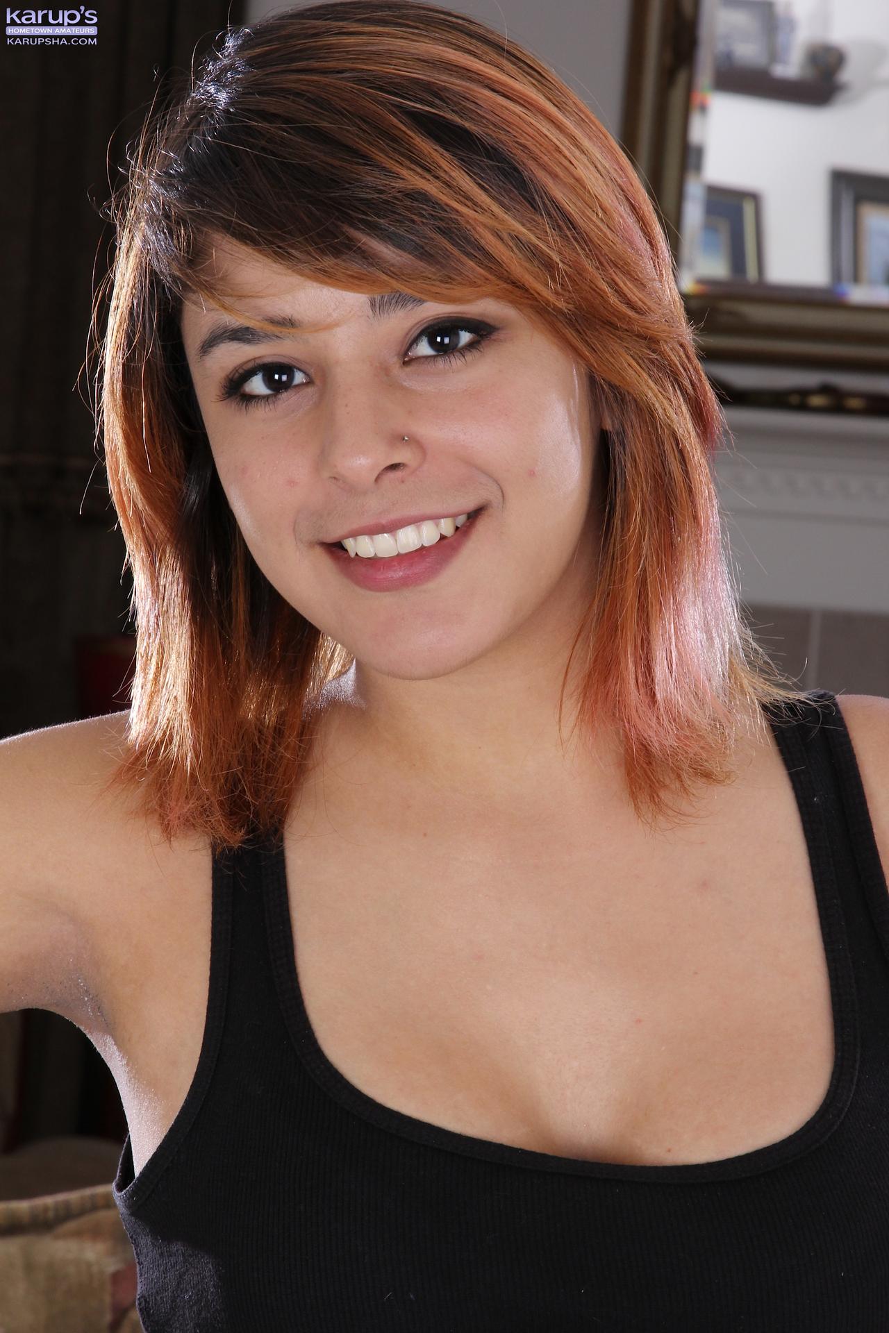Kaya Smith Karups Hometown Amateurs