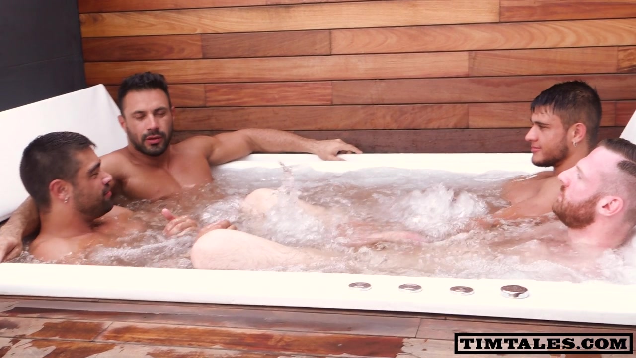 Orgy with Tim, Diego and Wagner and Flex in the Jacuzzi