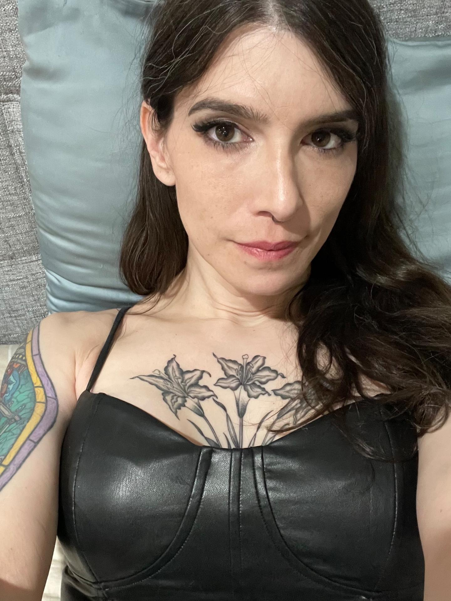 Photo HD Christie Darrow - 1