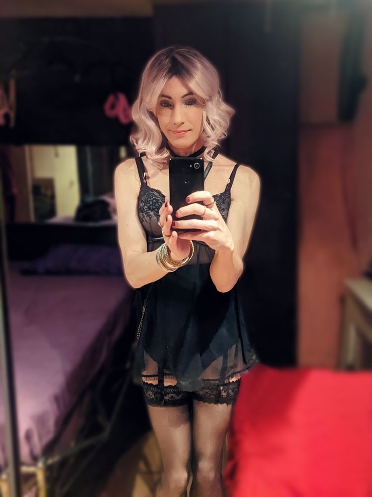 Jennifer Lunden Interracial