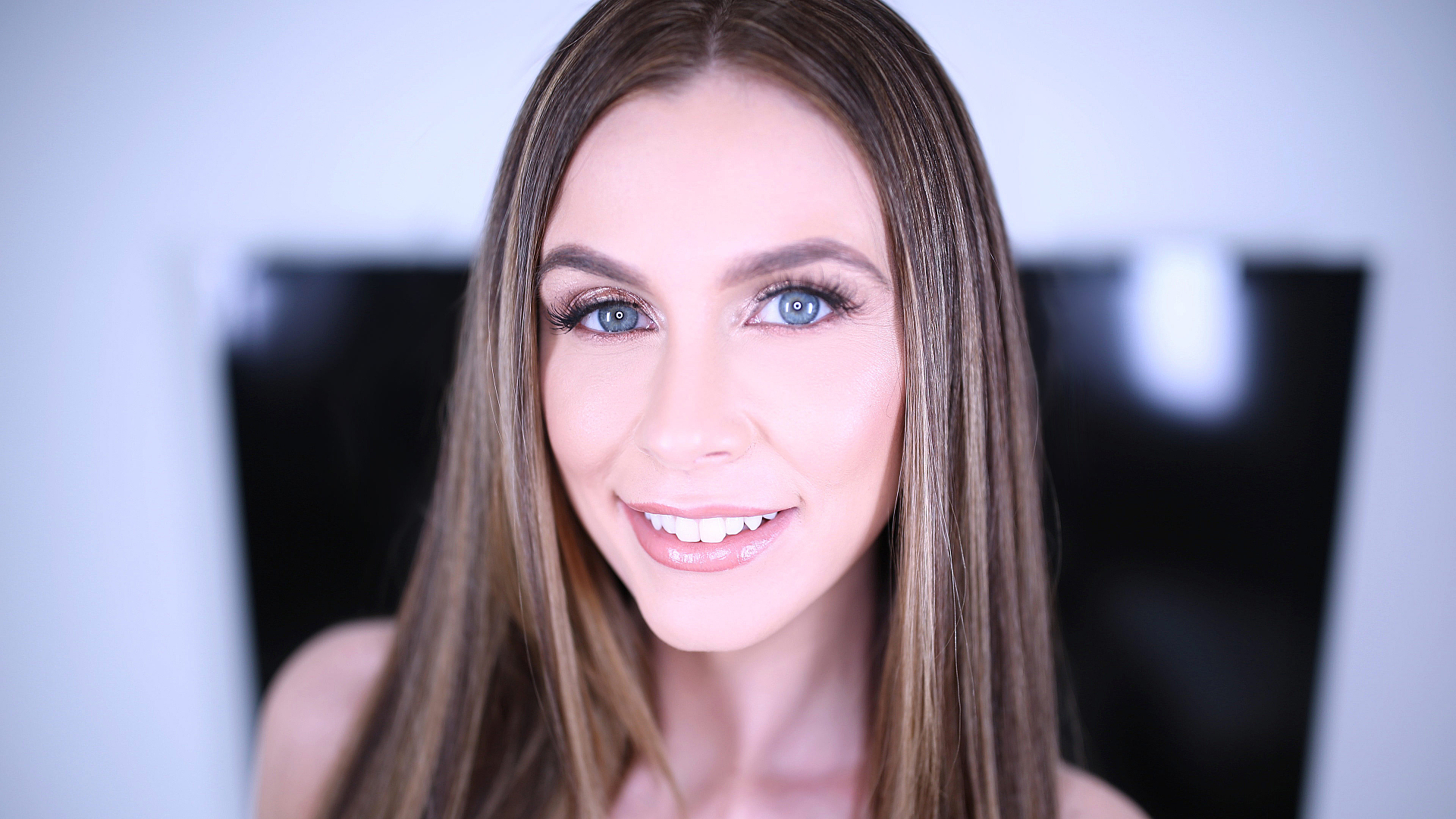 Whitney Westgate Returns to Amateur Allure For a Blowjob, Fuck and Swallow