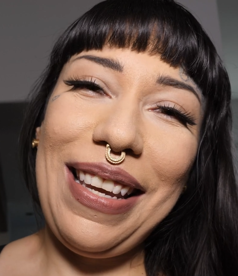 Photo HD Latina Mina - 1