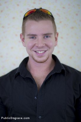 Chad Rockwell Fessée