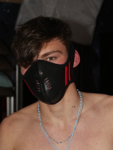 Masked Boy Hung Young Brit