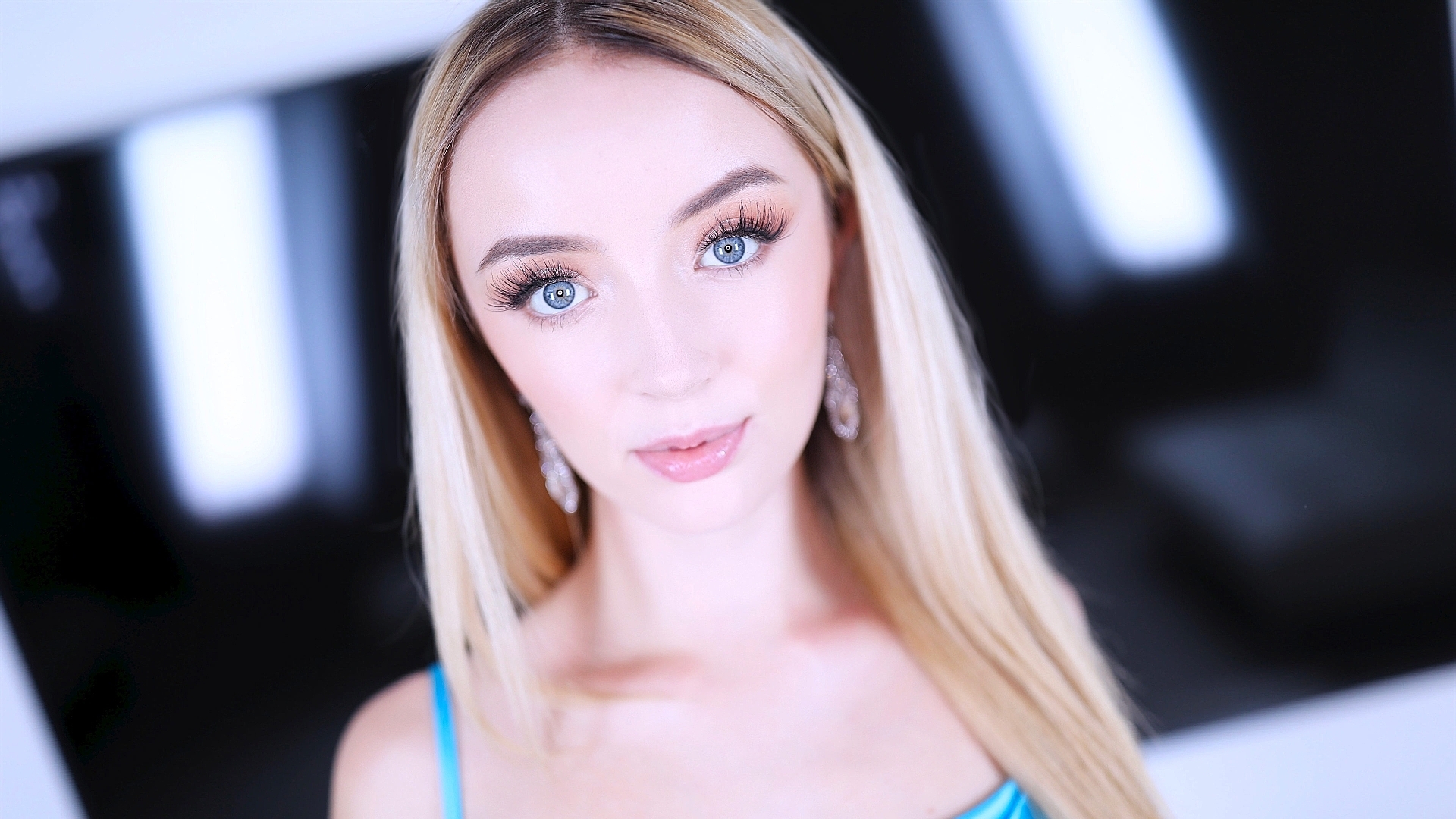 Amateur Allure Introduces Maria Kazi Giving Head, Getting Fucked and Swallowing Sperm