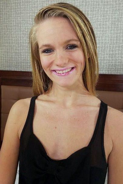 Layla Grace Gorge profonde