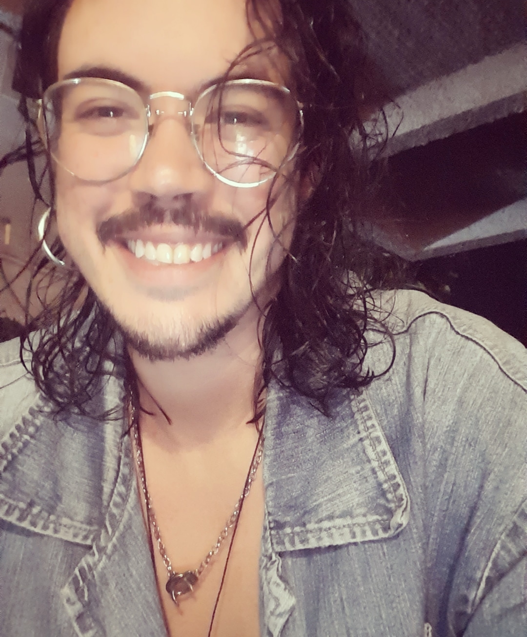 Photo HD Lui Castanho - 2