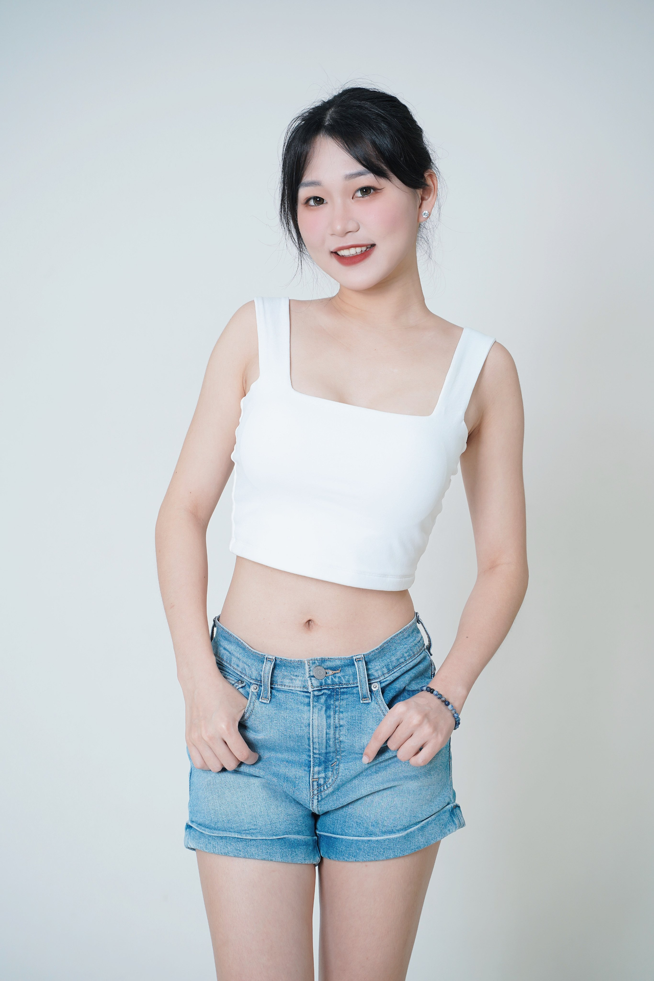 Joanna Wei Gorge profonde